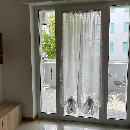 Little Fish House * ליגננו סביאדורו